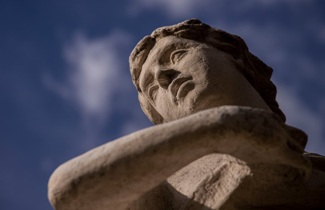 De kracht en boodschap van engelengetal 1414 in het dagelijks leven